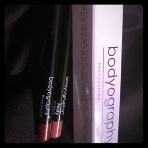 Bodyography x2 lip liners in pouty&rosewood. BNIB!